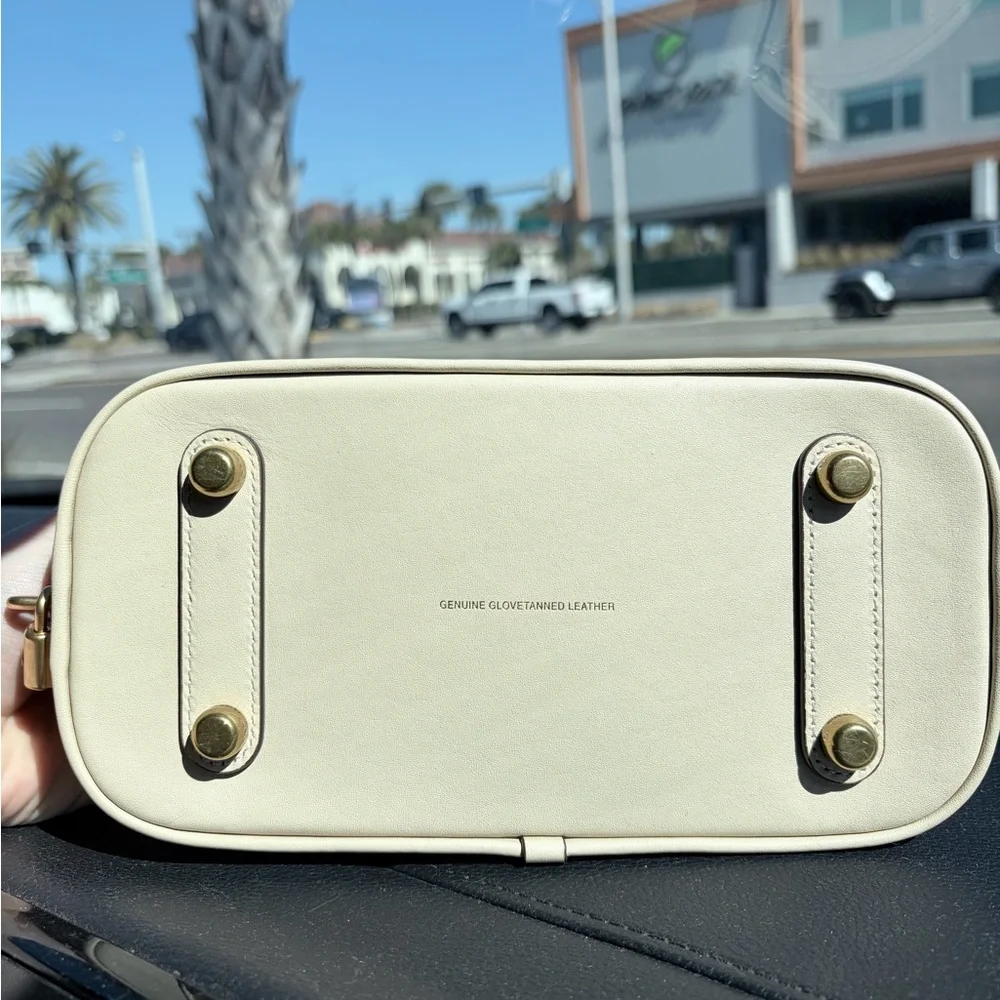 Coach Revel 24 Chalk White Color - Picture 8 of 12